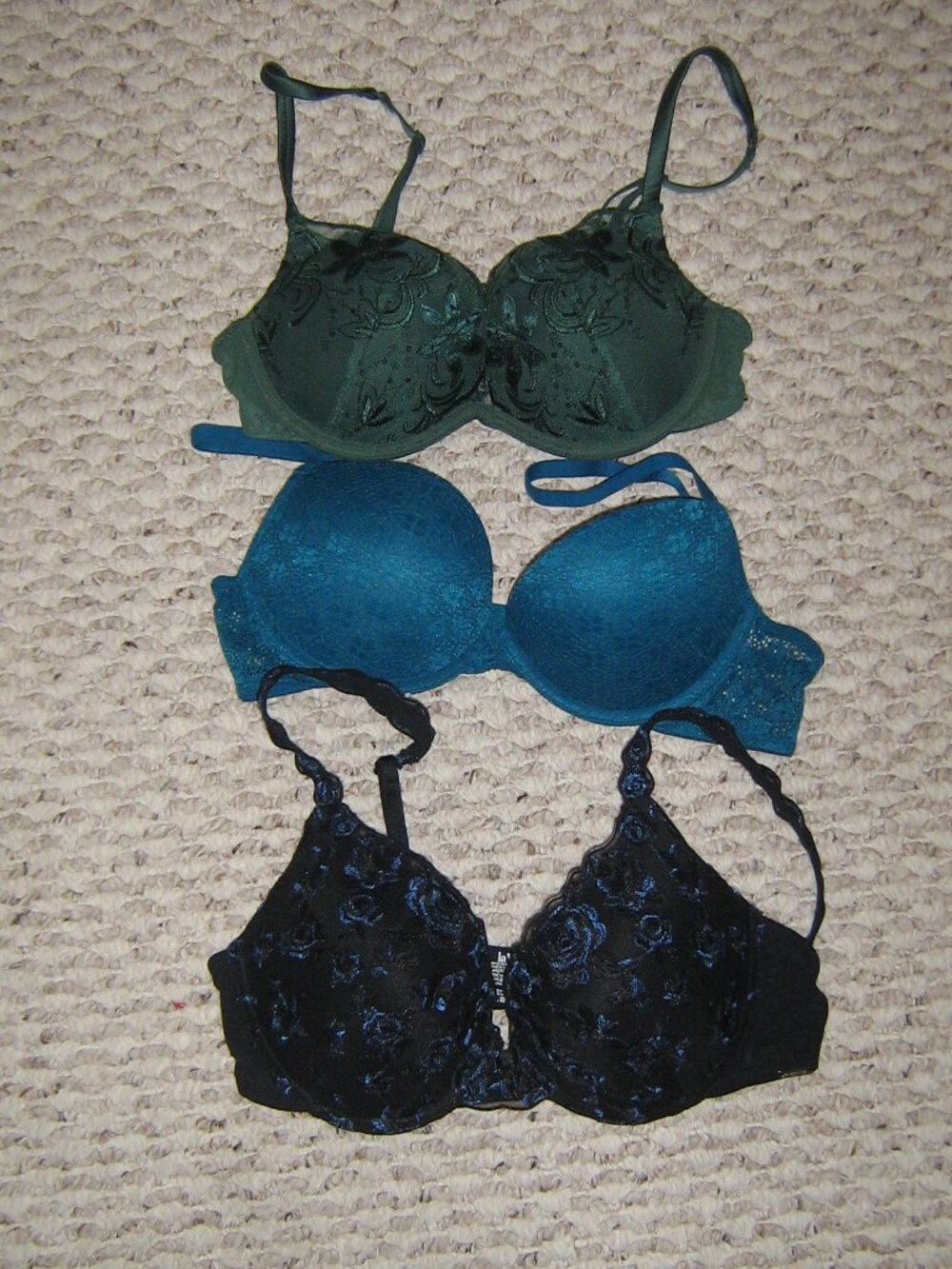 la vie en rose and la senza bra lot